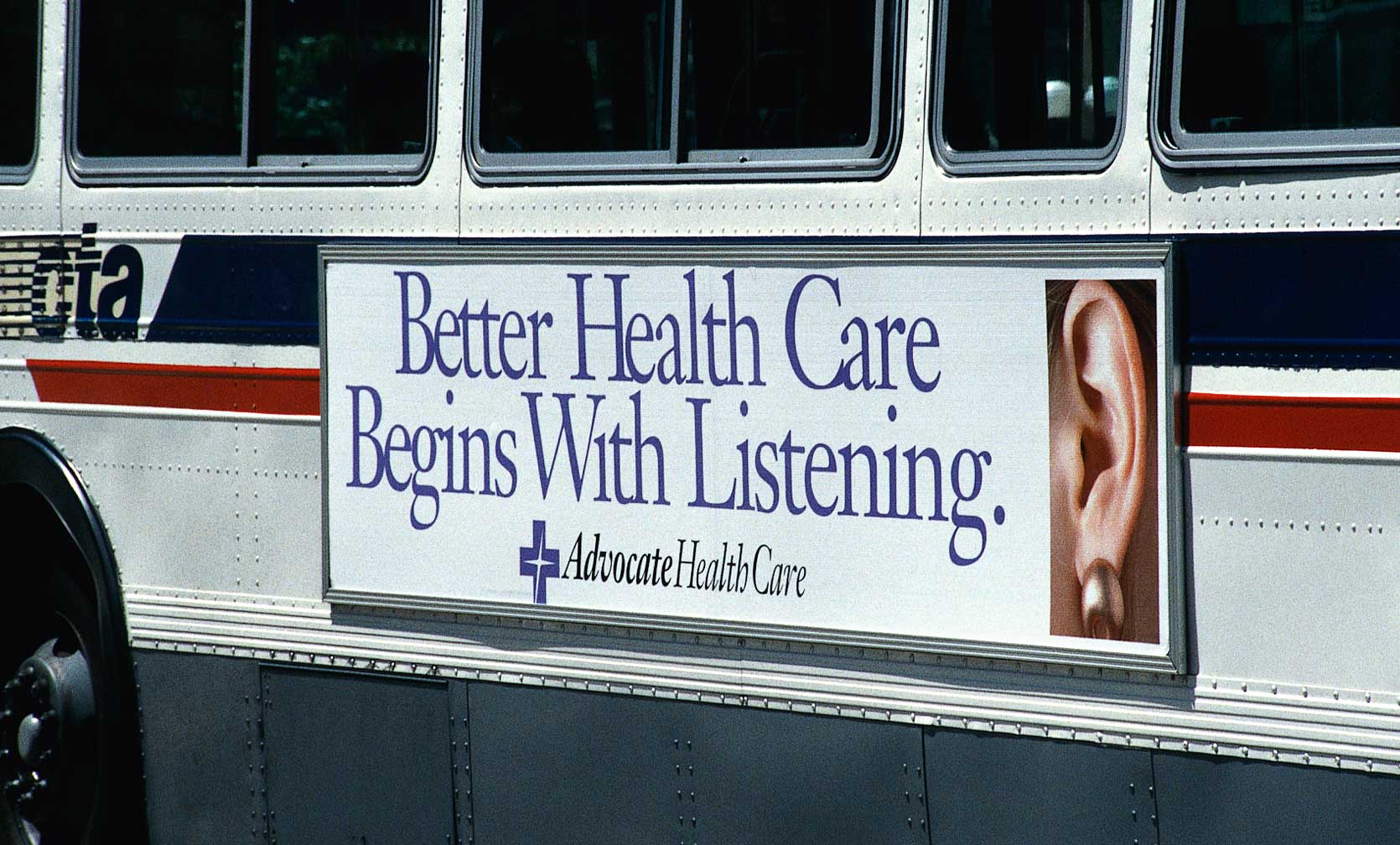 advocate-health-care_bus-ad.jpg Art Direction by: Bart Crosby, Crosby Associates